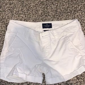 AE size O shorts